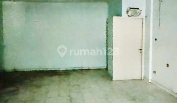 3-Storey Shop House 2