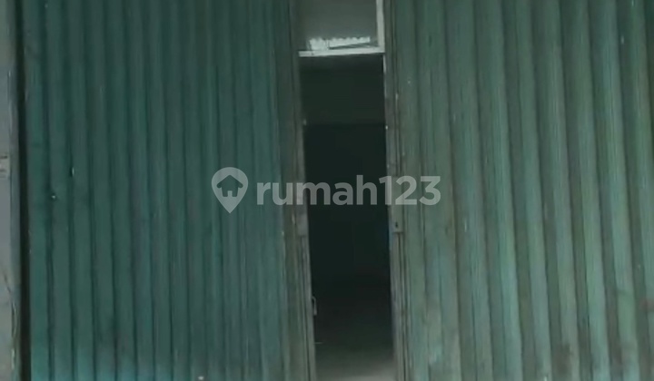 3-Storey Shop House 1