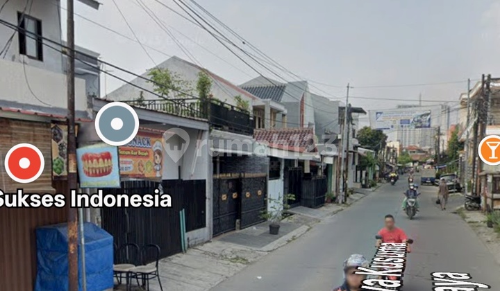 Rumah, 2 Lantai, Bangunan Luas 2