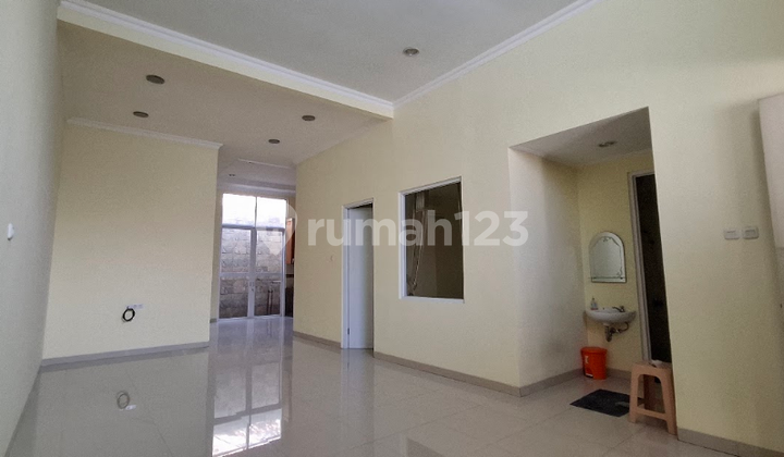 Comfortable Ready-to-Occupy House in Lippo Cikarang 2
