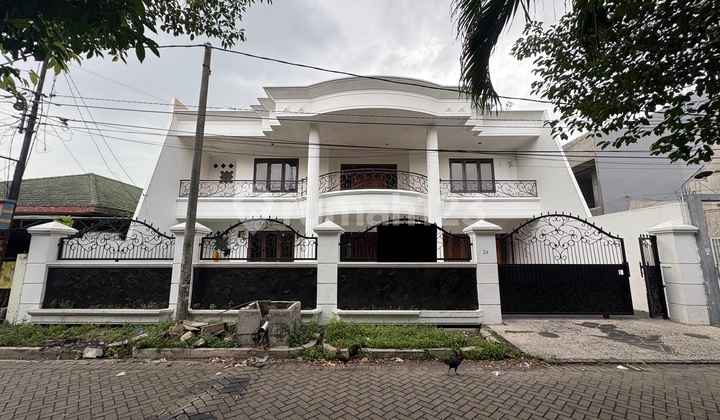 Dijual Via Lelang Rumah Mewah Ketintang Baru Lokasi Strategis