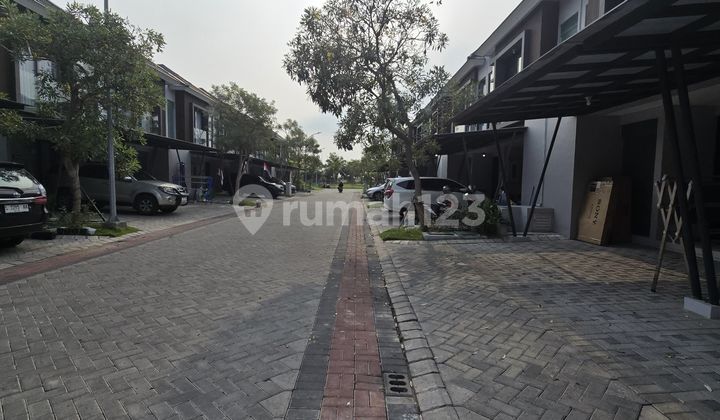 Dijual Via Lelang 2 Unit Rumah Grand Pakuwon Cluster Gladstone 2