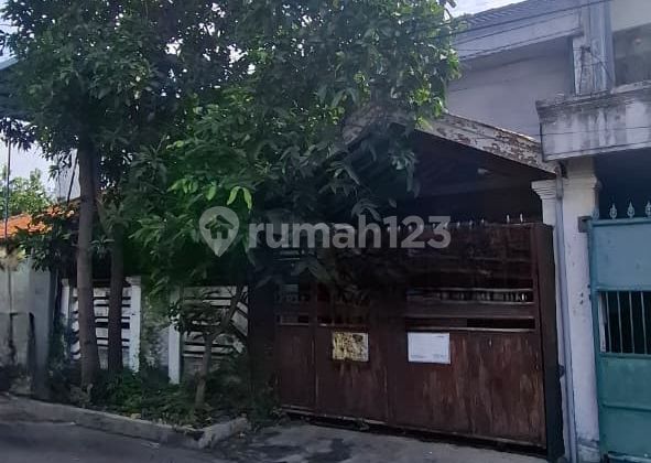 Dijual Via Lelang Rumah Darmo Satelit Timur 2 Lantai 2