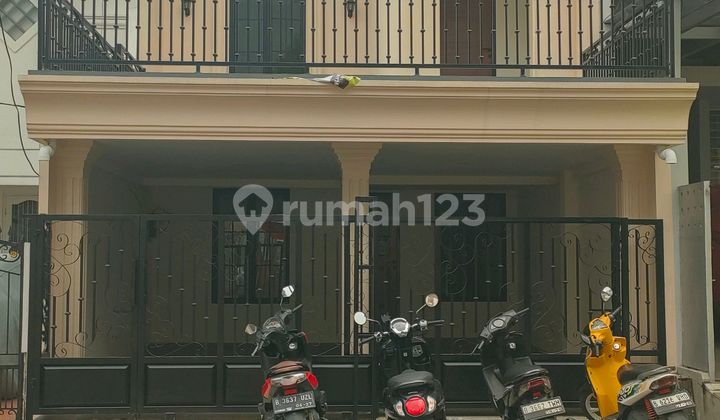 Rumah Manis Harga Ekonomis Lokasi Strategis di Kelapa Gading
