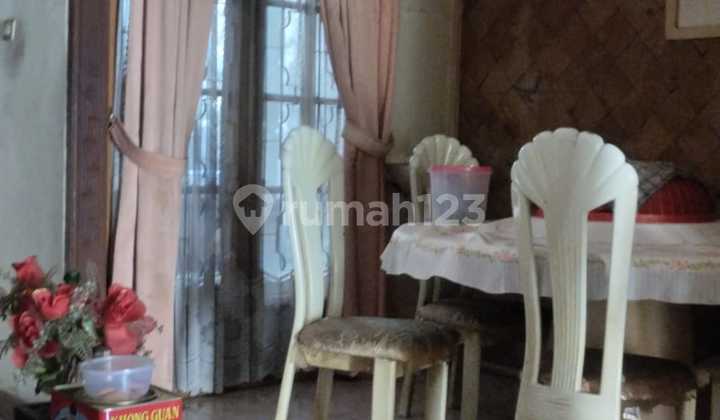 Rumah 2 Lantai Desain Ukiran Jawa Dekat LRT dan Tol Harga Super Menarik 2