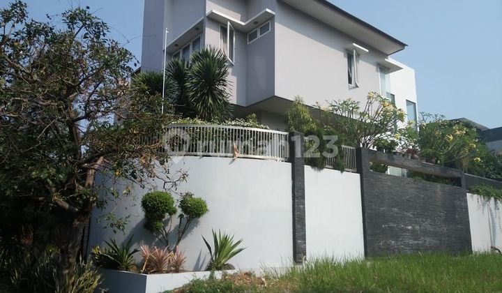 Luxury House Below Market Price Near Airport, Tangerang 2