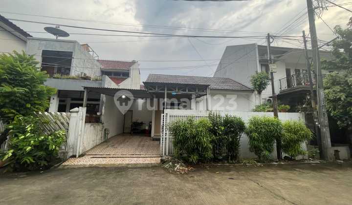 Rumah 1 Kamar di Kranggan Permai, Cibubur, Jawa Barat Rumah 1 Kamar di Kranggan Permai, Cibubur, Jawa Barat