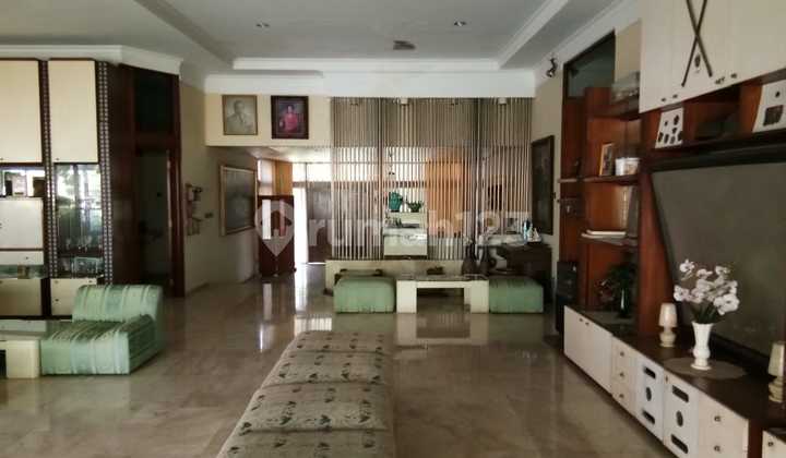 Tanah Free Bangunan Rumah di Pejaten Barat, Pasar Minggu, Jaksel