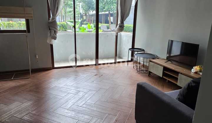 Rumah Free Dipan dan Sofa Bed Lokasi Strategis di BSD, Tangsel