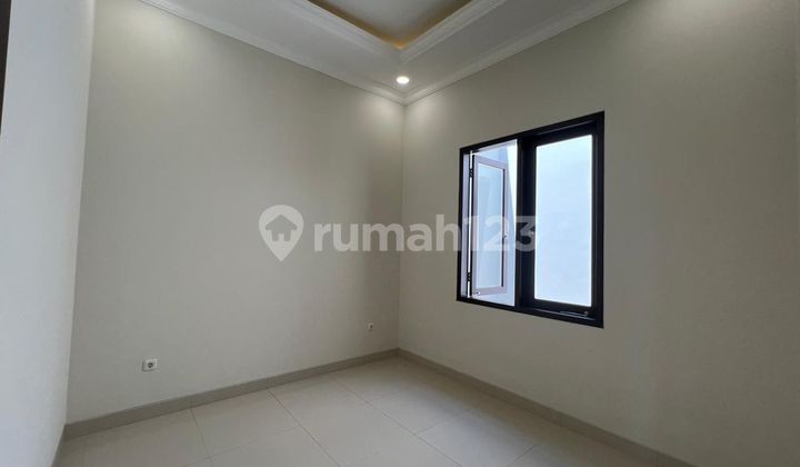 Rumah Brand New 3 Kamar Non Furnished di Duren Sawit, Jaktim 2