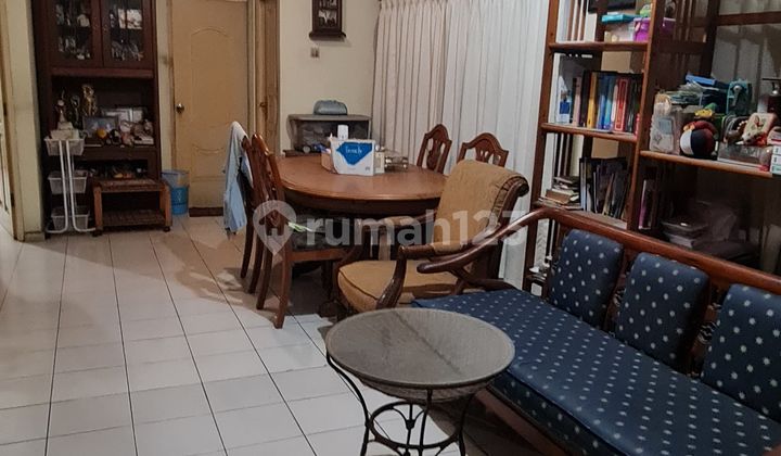 Rumah Lingkungan Nyaman dengan One Gate System Turun Harga