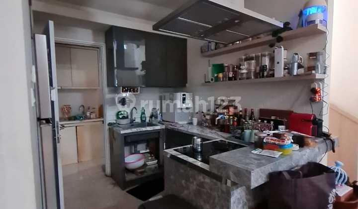 Luxury House with PPJB Legality, South Facing in Cipondoh, Tangerang 1