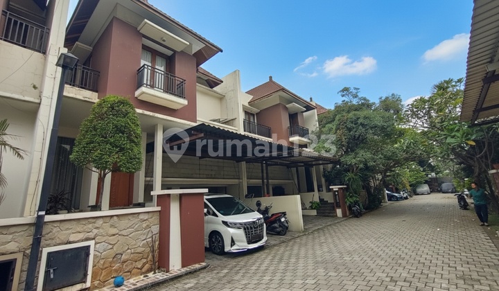 Rumah 2 Lantai Siap Huni Bebas Banjir di Pejaten, Jakarta Selatan 2