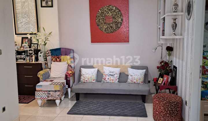 Rumah Dijual Cepat Legalitas SHM Dekat Masjid di BSD Tangsel 2