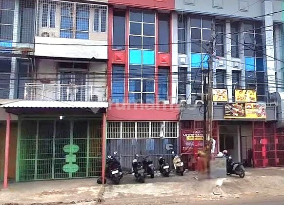SHM Ruko 3 Floors Facing Northeast Near Mall and University in Serpong 1