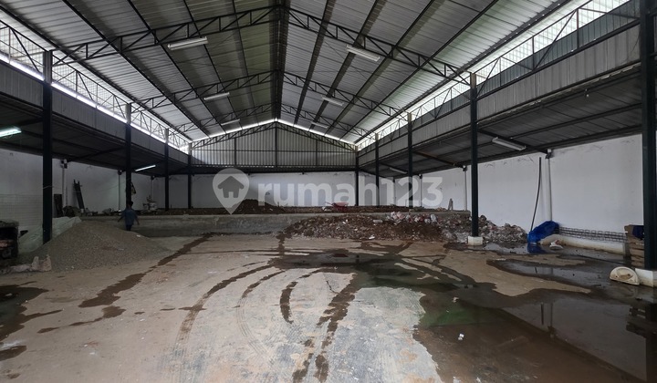 Gudang dengan Akses Istimewa Kontiner di Cipondoh, Tangerang Gudang dengan Akses Istimewa Kontiner di Cipondoh, Tangerang