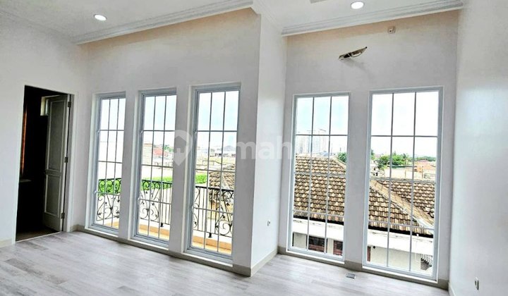 For Sale Brand New Kayumas 3 Story Modern Minimalist 2