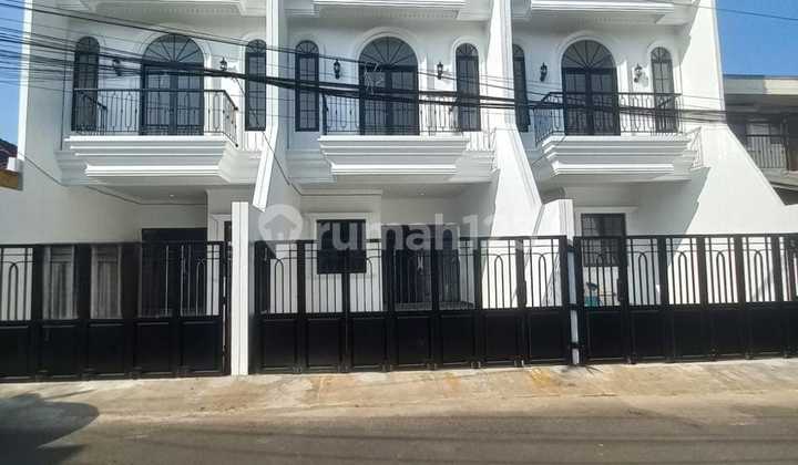 For Sale Brand New House in Cipinang Cempedak