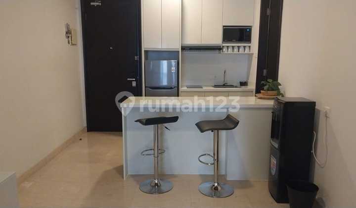 Sudirman Suites Floor 8 For Rent 2