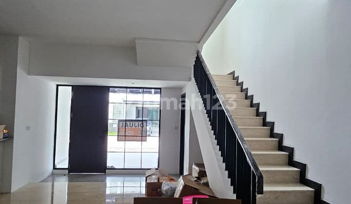 Rumah Hiera Welton Signature 5Br, Lokasi Strategis, BSD City - H10022 2