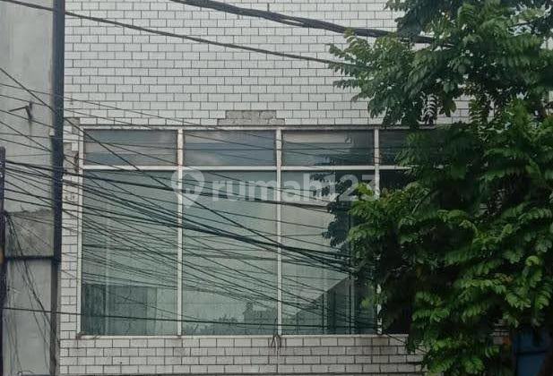 Ruko Pahlawan, Kawasan Strategis Surabaya Pusat