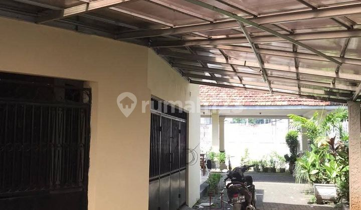 Dijual Rumah di Menteng 2
