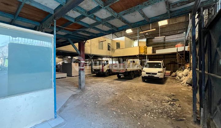 Gudang Daerah Jalan Raya Joglo