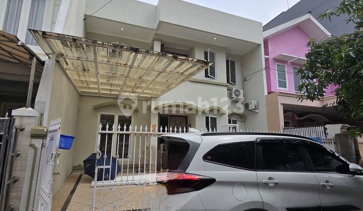 Disewakan Rumah Bagus 2 Lantai, Siap Huni di Gading Arcadia