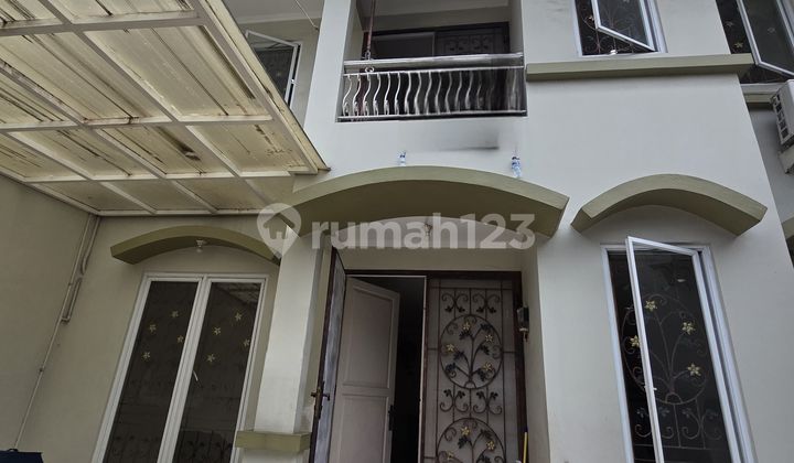 Dijual Rumah Bagus, Siap Huni di Arcadia Kelapa Gading 2