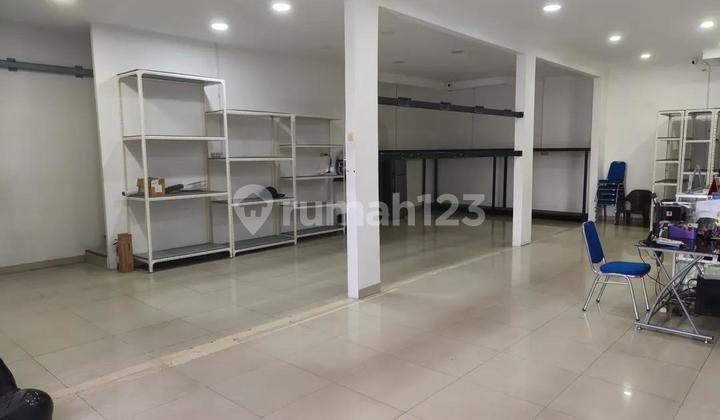 Disewakan Ruko Siap Huni di Pasteur Gunung Batu Kota Bandung Disewakan Ruko Siap Huni di Pasteur Gunung Batu Kota Bandung