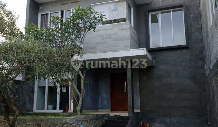 Rumah Mewah Dalam Cluster di Ciwaruga Bandung Utara Rumah Mewah Dalam Cluster di Ciwaruga Bandung Utara