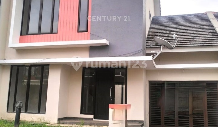 For Sale House with Large Land at Melia Residence 8703