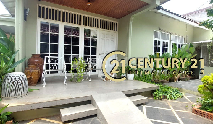 Rumah Hook Cantik dan Strategis Kebon Jeruk Siap Huni Bebas Banjir Rumah Hook Cantik dan Strategis Kebon Jeruk Siap Huni Bebas Banjir