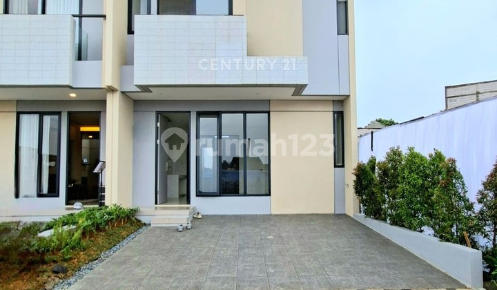 New House in Discovery Bintaro Jaya 9309