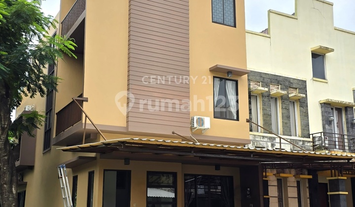 Dijual Rumah Rapih Siap Huni di Karawaci 9664