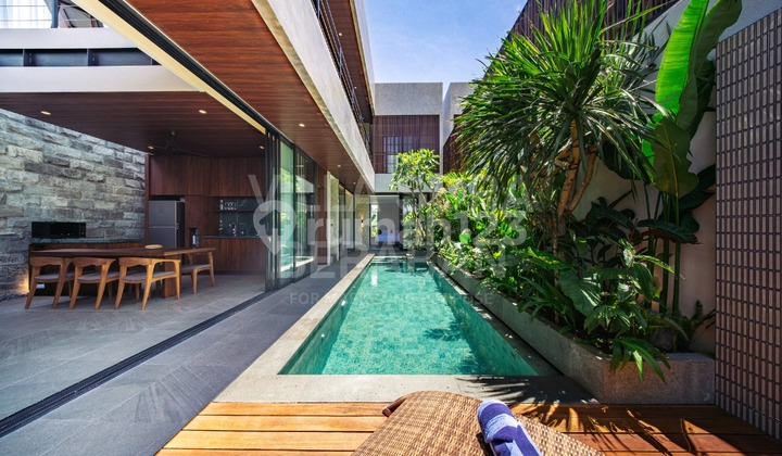 Luxury Modern Tropical Villa Beraban 5 Minutes to Tanah Lot Beach