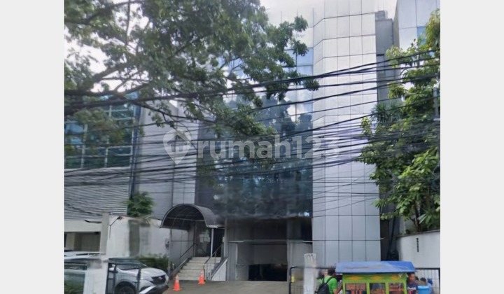Dijual Gedung 5 Lantai di Menteng Lokasi Strategis