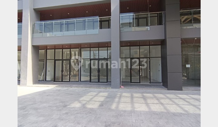Dijual Ruko 3 Lantai Siap Pakai Lokasi Sangat Strategis di Menteng Dijual Ruko 3 Lantai Siap Pakai Lokasi Sangat Strategis di Menteng