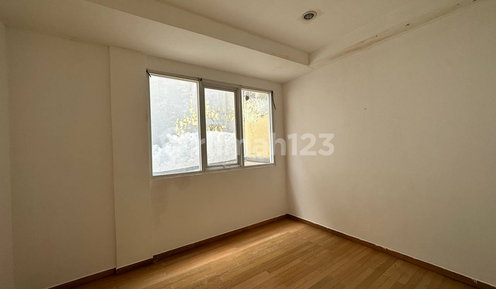 For Rent: Move-In Ready House, Suitable for Commercial Use in Menteng 2
