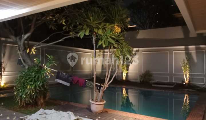 For Rent Nice House Location in Menteng Central Jakarta 2