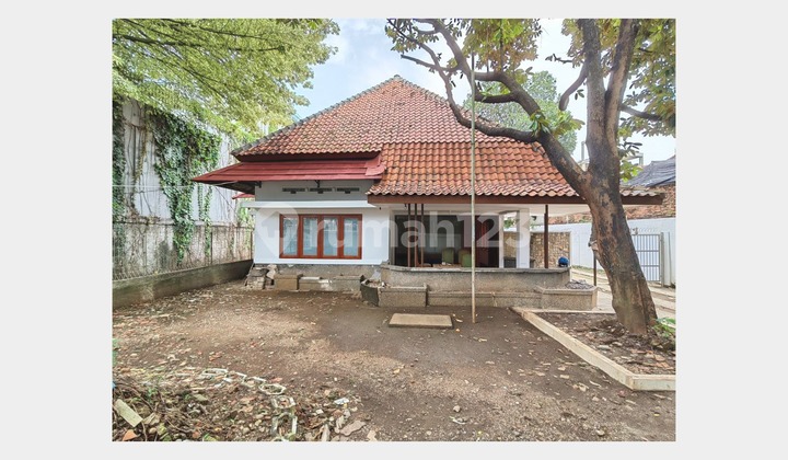 Rumah Lama, Hitung Tanah Area: Menteng