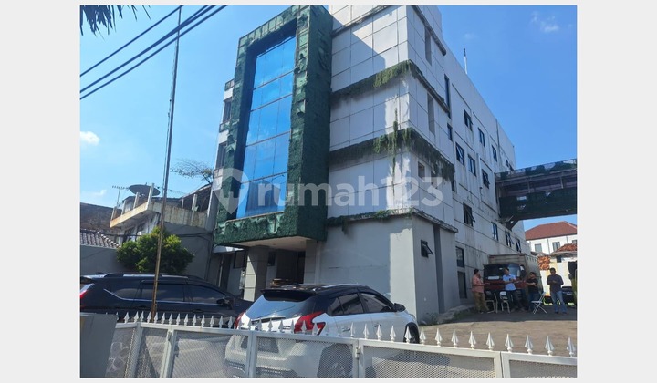 Dijual Gedung Perkantoran 4 Lantai Strategis di Tebet Dijual Gedung Perkantoran 4 Lantai Strategis di Tebet