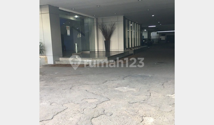 4-Storey Building for Rent, Located in Menteng, Central Jakarta 4-Storey Building for Rent, Located in Menteng, Central Jakarta