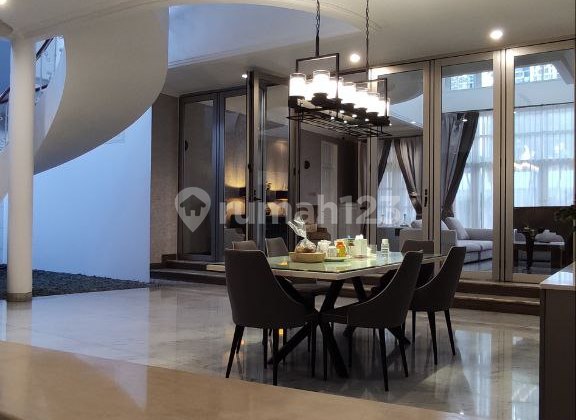 Dijual Rumah Mewah Dimenteng Kawasan Komersial Elit Jakarta Pusat 2