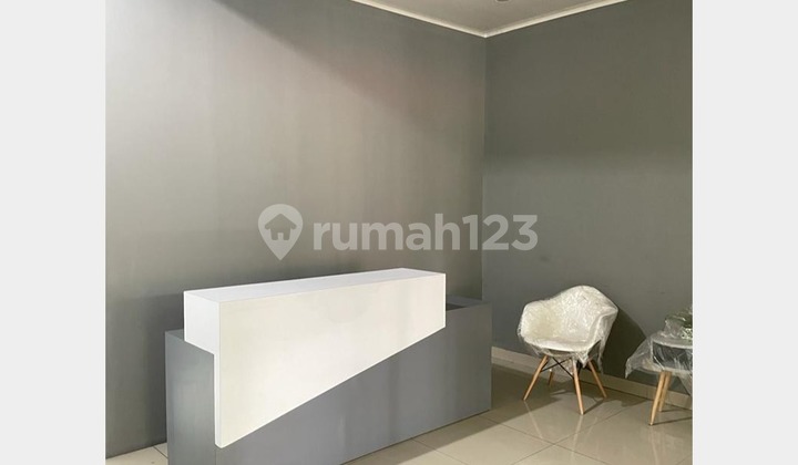 For Rent: 4-Storey Shop House in Menteng Near Cikini Station