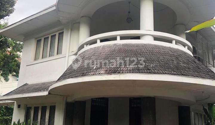 Dijual Rumah Kawasan Elit dan Strategis di Menteng 2