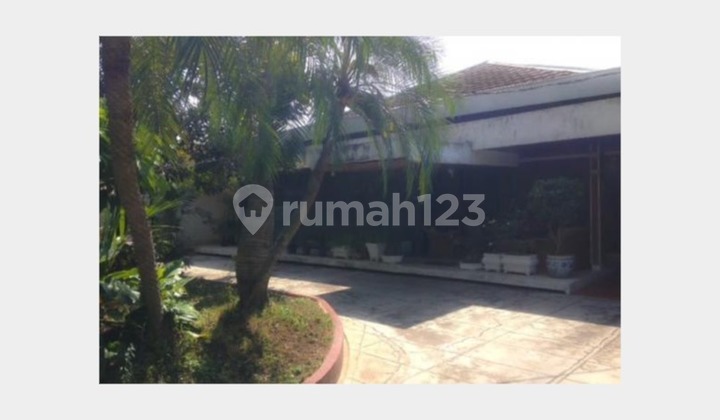 Dijual Rumah Tua di Menteng Kawasan Elit