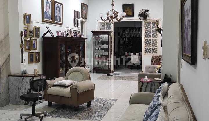 For Sale House in Menteng, Quiet Area, Central Jakarta 2