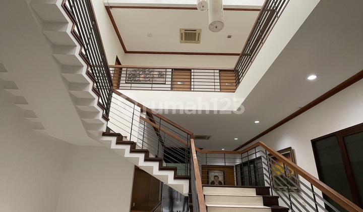 Dijual Rumah Menteng Cocok untuk Kantor Jakarta Pusat