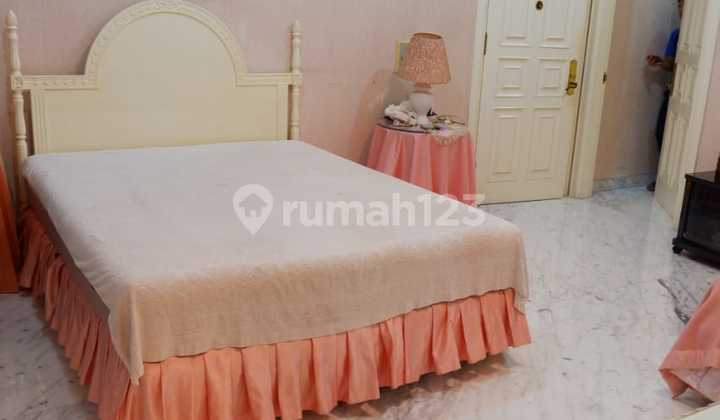 Dijual Rumah Menteng Area Tenang Jakarta Pusat 2